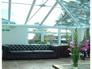 Hotel Gatwick House Horley Exterior foto