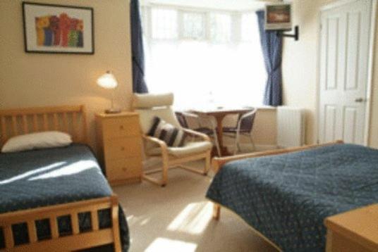 Hotel Gatwick House Horley Zimmer foto